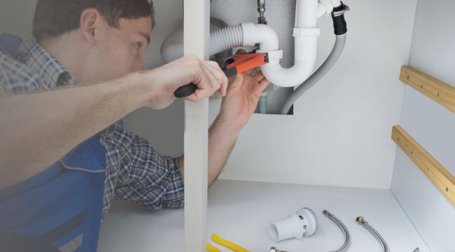 Professional Tankless Water Heater Installation in Frontenac, KS